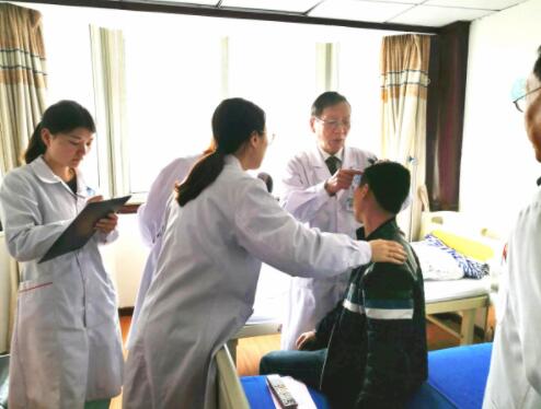 �人������ܰ��ʾ�����籬�������������С��ġ���