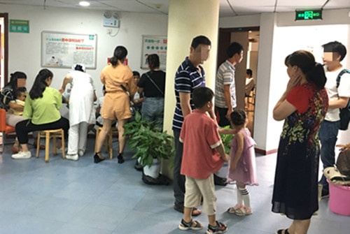 ������ٸ�ɫ�ƻ��߱���ר�ҹ���ר��������ǰ����